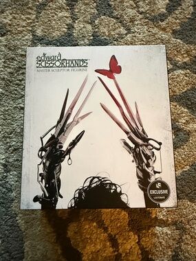 Loot Crate Edward Scissorhands Box Set in White, Black, Red